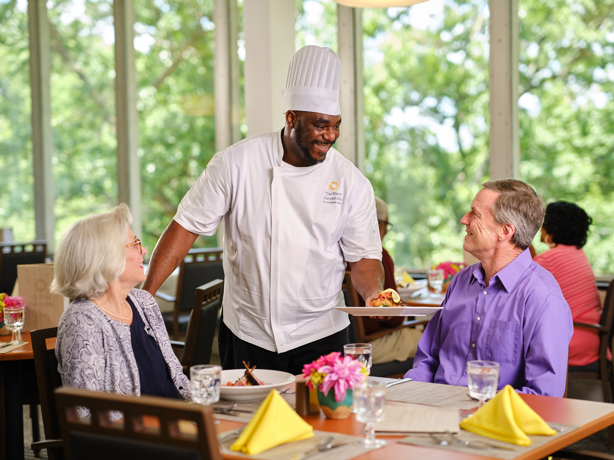 Chef Howard Henry with older adults.