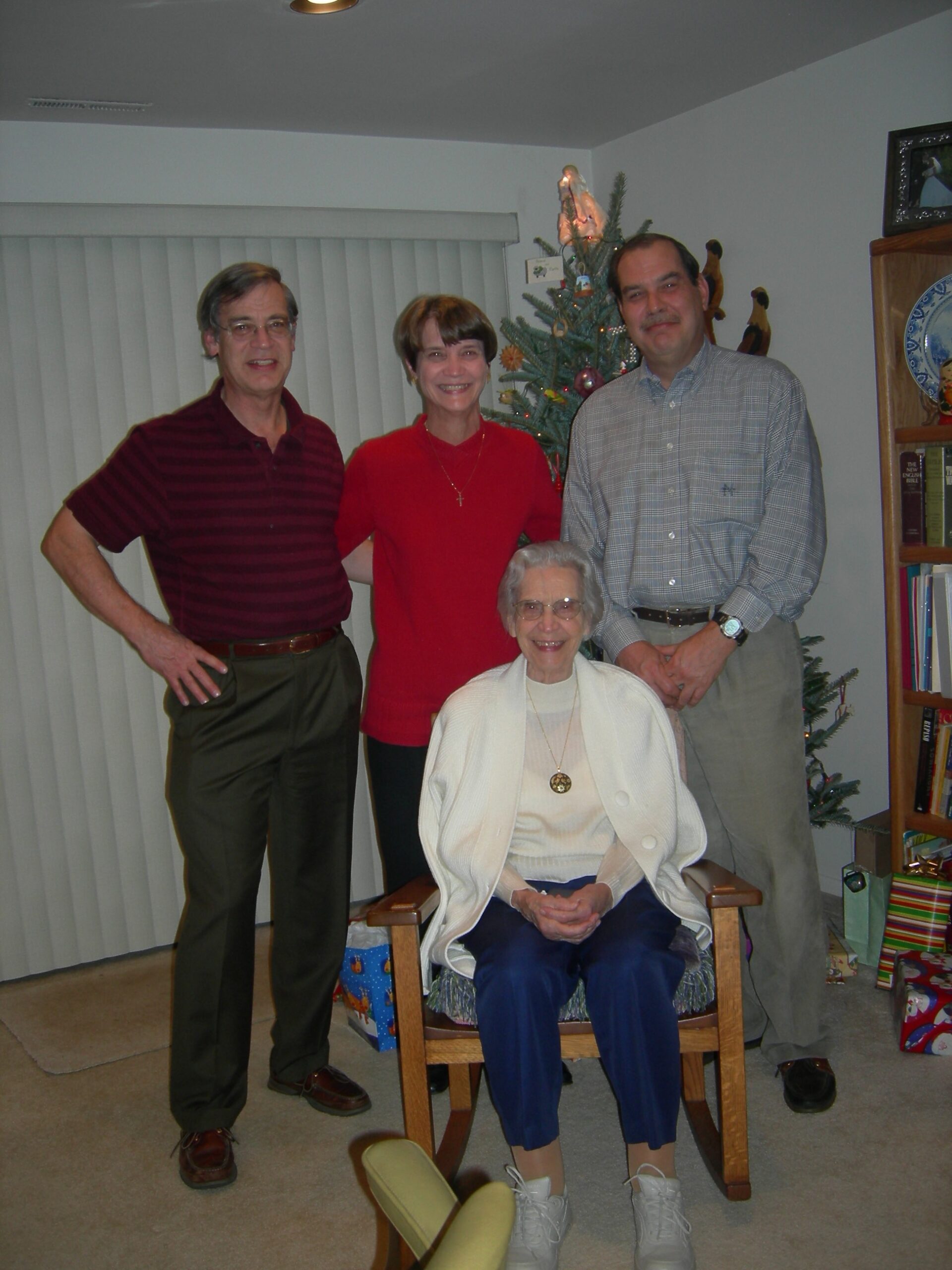 Linda Wallen and her loved ones.